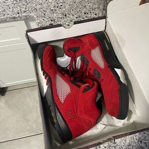 Jordan 5 raging bulls (2021) size 15